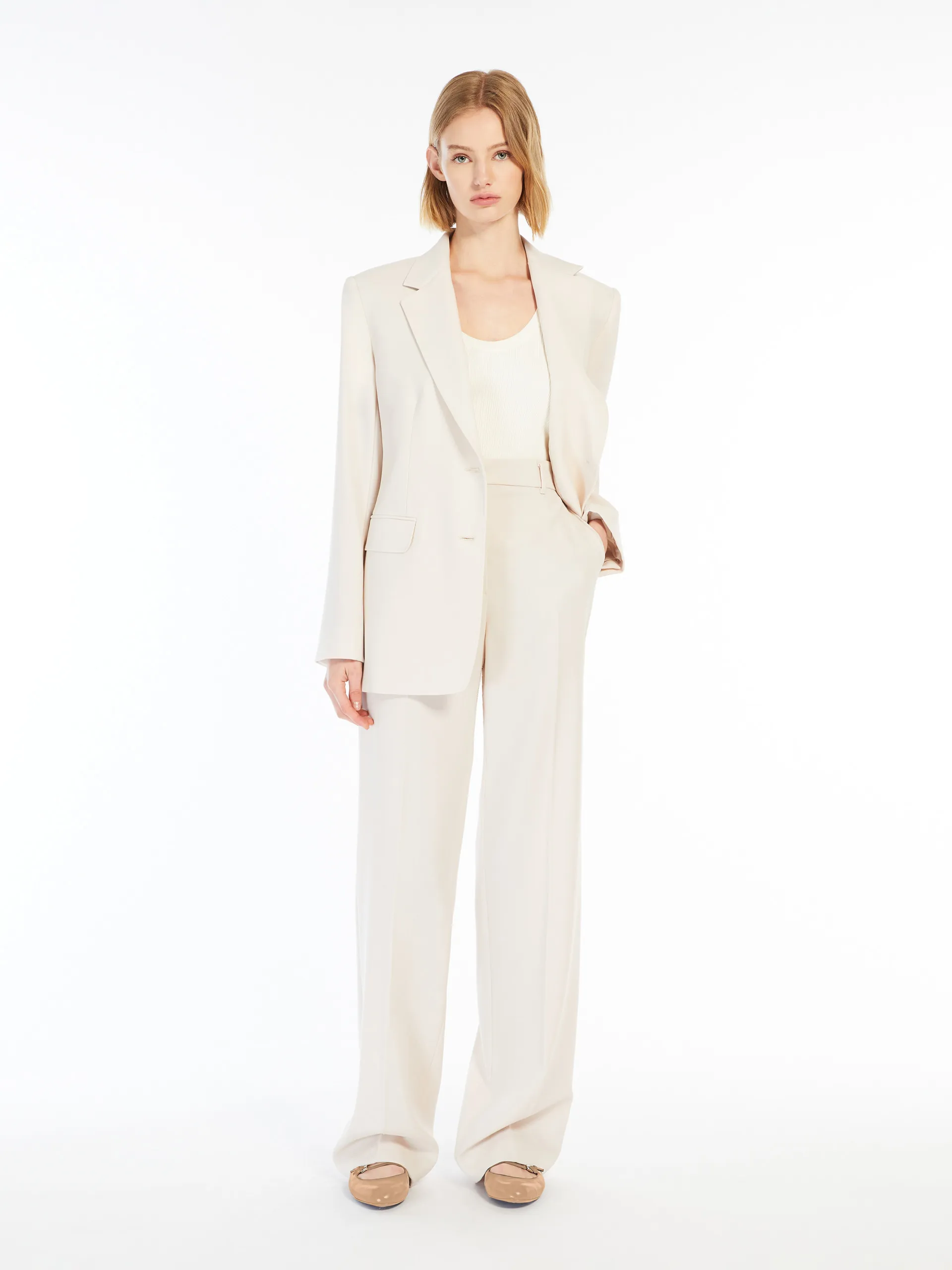 Pantalon en crêpe satin de laine