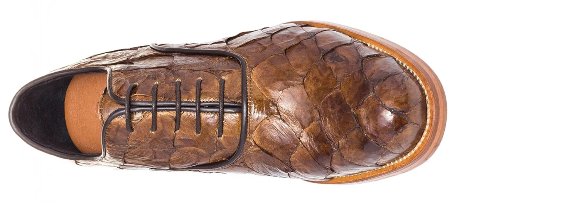 Rua Oscar Freire - Classiques chaussures rehaussantes en Cuir de 6 cm à 8 cm en plus