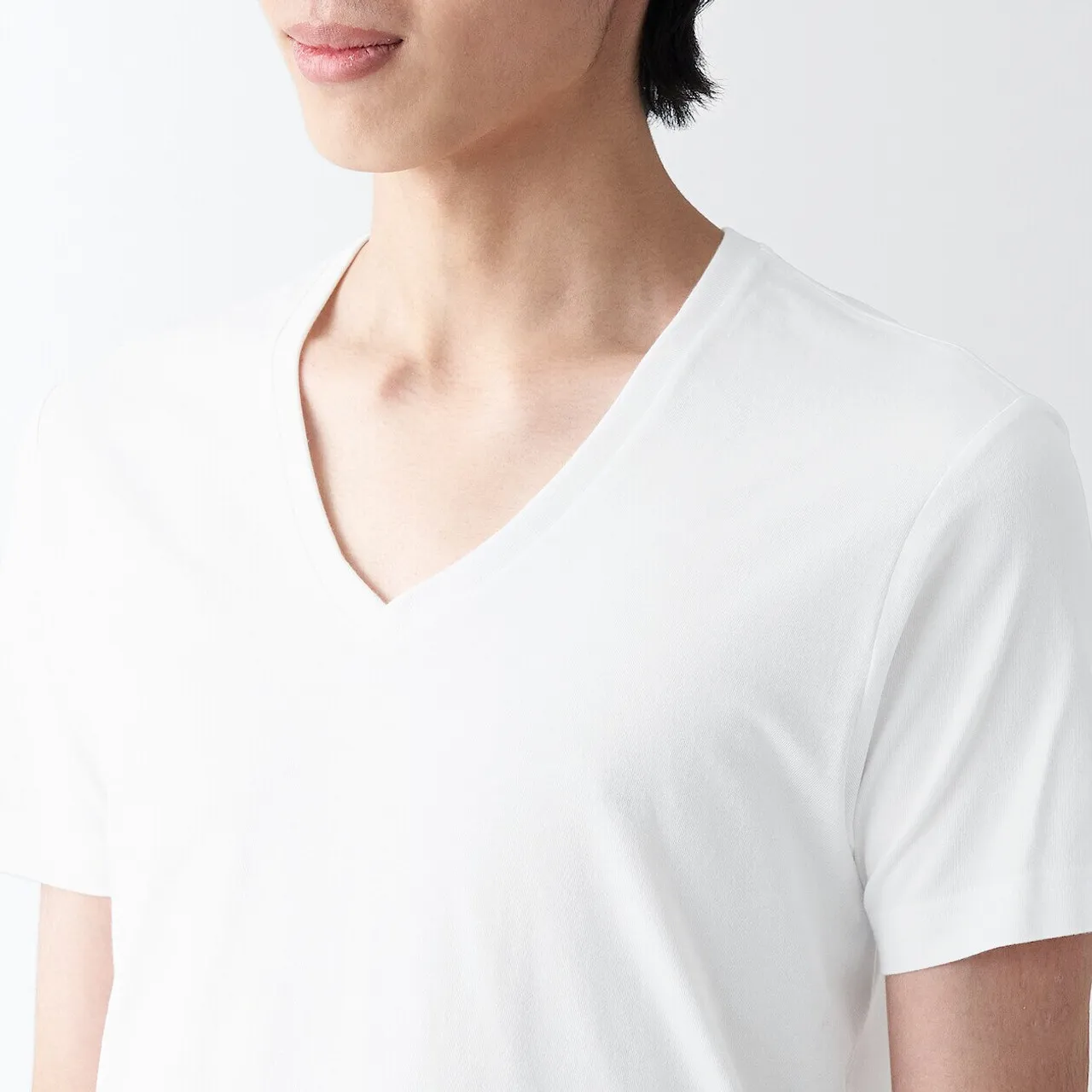 T&#8211;Shirt col V sans coutures lat&#233;rales en jersey homme